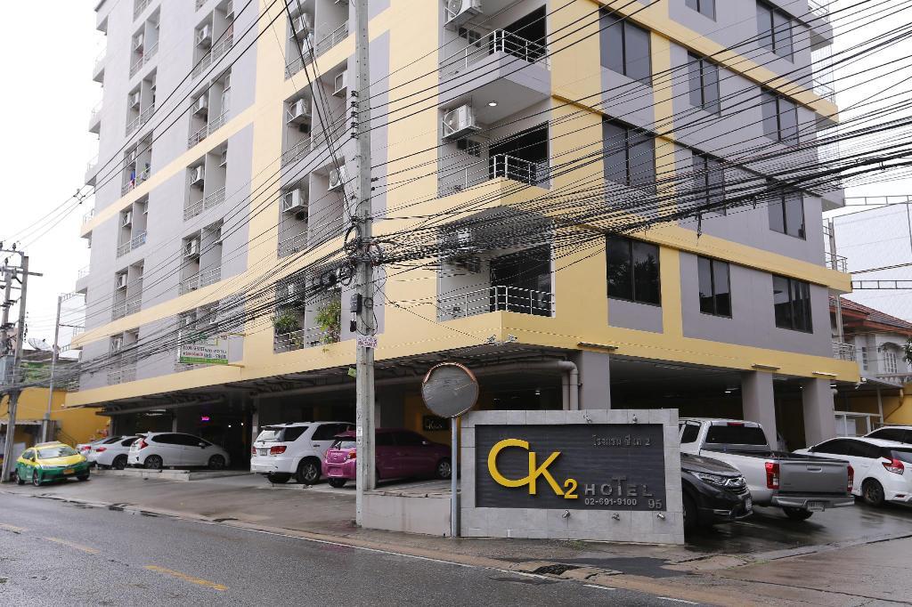 Ck2 Hotel Bangkok Exterior foto